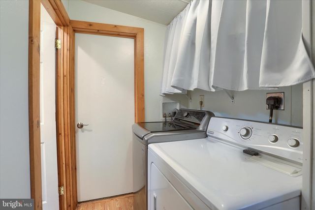 80 BARRICK HILL RD, Shermans Dale, PA 17090