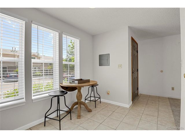 1513 S Ouray Cir A, Aurora, CO 80017