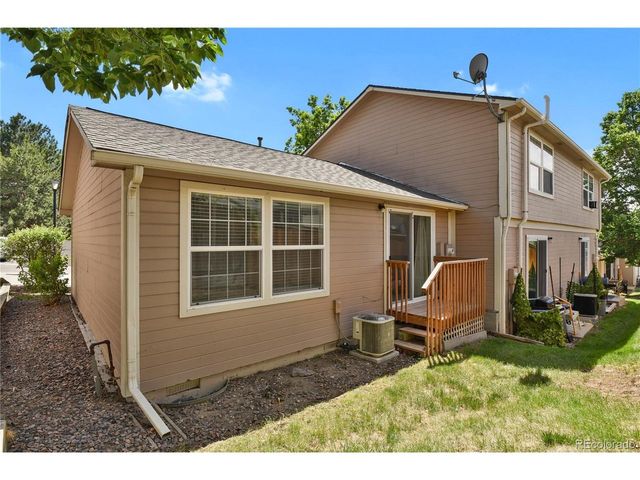 1513 S Ouray Cir A, Aurora, CO 80017