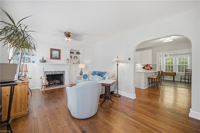 112 Dumont AVE, Norfolk, VA 23505
