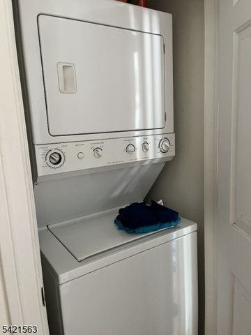 1030 South Ave, Westfield Town, NJ 07090