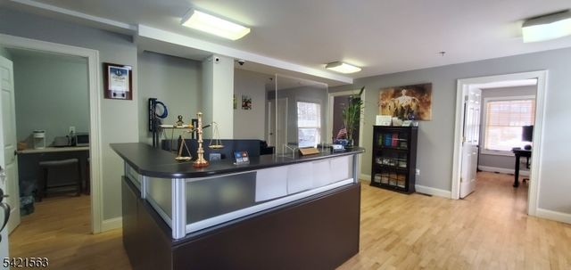 1030 South Ave, Westfield Town, NJ 07090