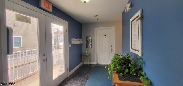 1030 South Ave, Westfield Town, NJ 07090