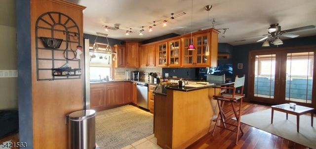 1030 South Ave, Westfield Town, NJ 07090