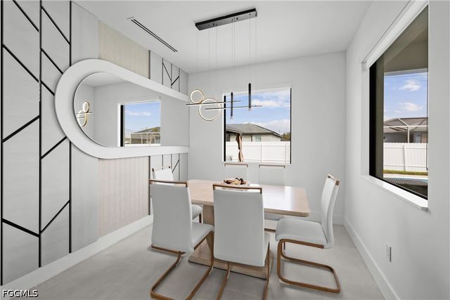 837 NE 6th PL, Cape Coral, FL 33909