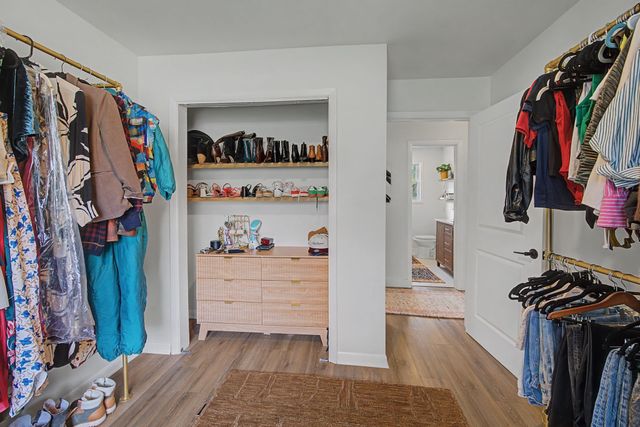 317 Bonnavue Dr, Hermitage, TN 37076