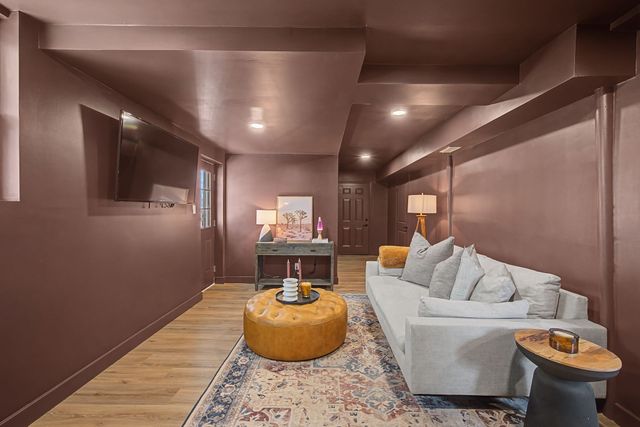 317 Bonnavue Dr, Hermitage, TN 37076