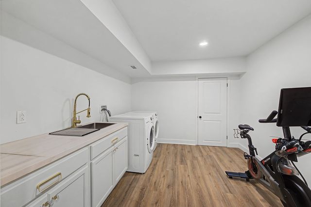 317 Bonnavue Dr, Hermitage, TN 37076