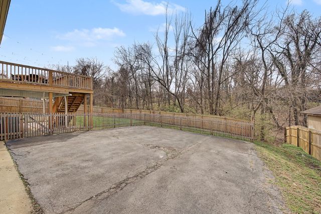 317 Bonnavue Dr, Hermitage, TN 37076