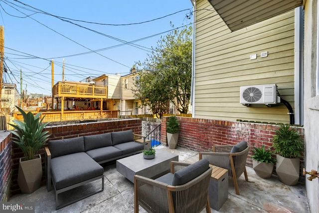 2328 E BALTIMORE ST, Baltimore, MD 21224