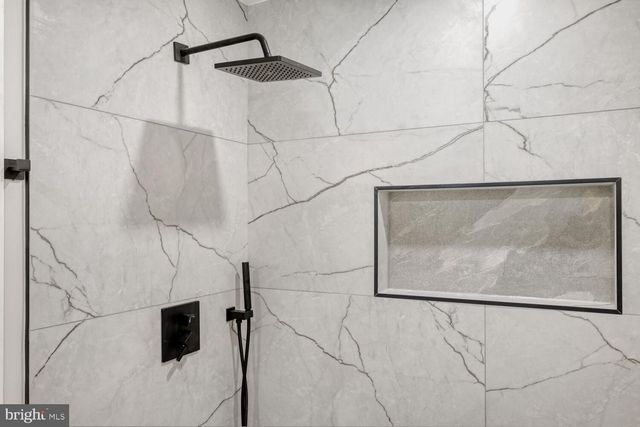 2328 E BALTIMORE ST, Baltimore, MD 21224