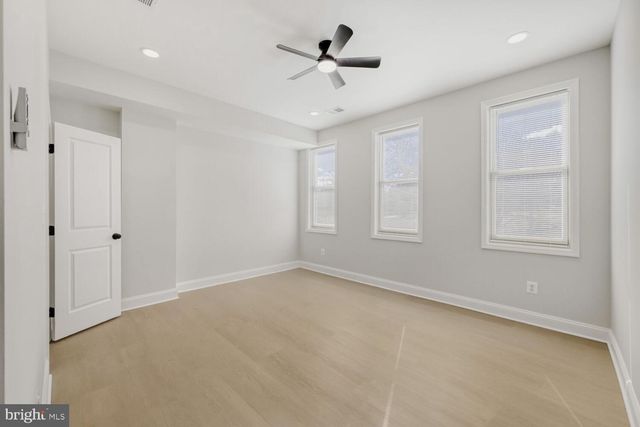 2328 E BALTIMORE ST, Baltimore, MD 21224