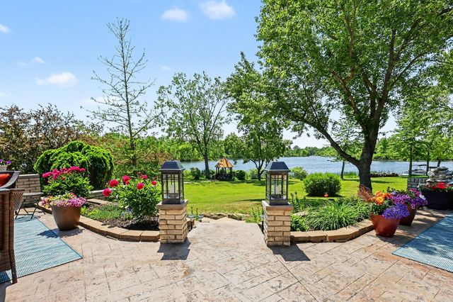 47233 CR 380, Grand Junction, MI 49056