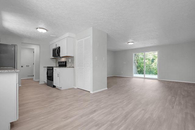 5563 Madrid Drive, Westerville, OH 43081