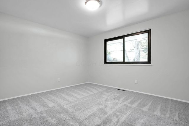 5563 Madrid Drive, Westerville, OH 43081