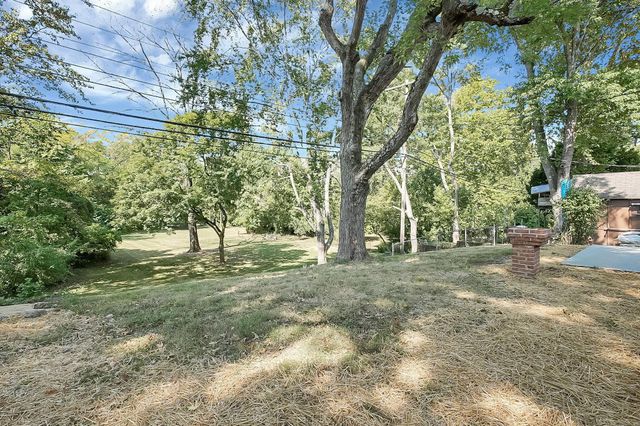 5563 Madrid Drive, Westerville, OH 43081