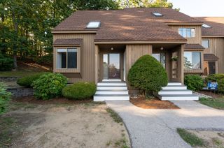 12 Clinton Court # 12, Merrimack, NH 03054