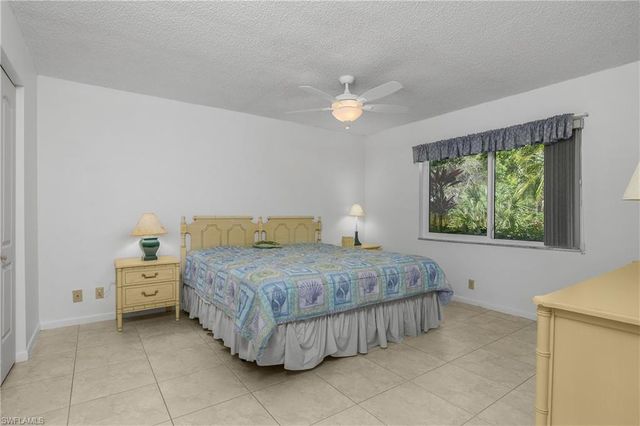 190 Palm DR 3085, Naples, FL 34112