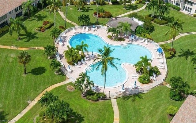 190 Palm DR 3085, Naples, FL 34112