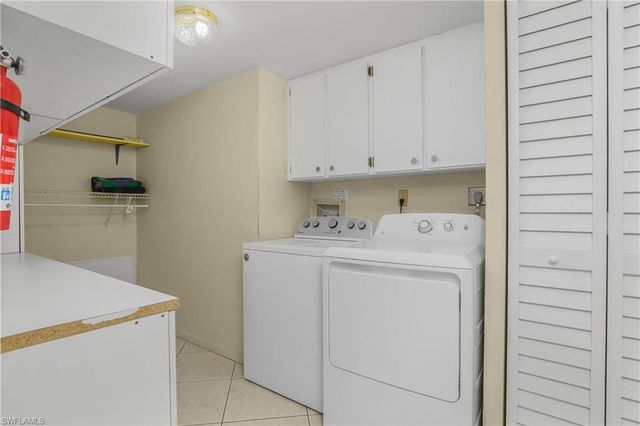 190 Palm DR 3085, Naples, FL 34112