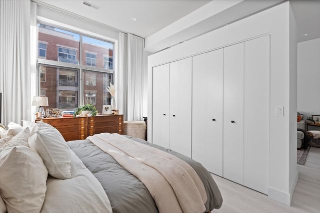 949 W Madison Street 406, Chicago, IL 60607