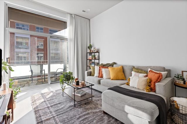 949 W Madison Street 406, Chicago, IL 60607