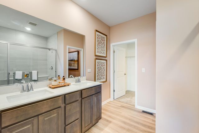 8692 Graystone Drive, Lowell, IN 46356