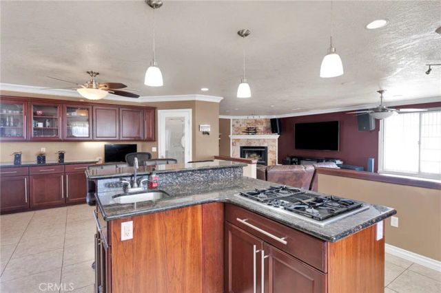 17715 Vista Point, Victorville, CA 92395