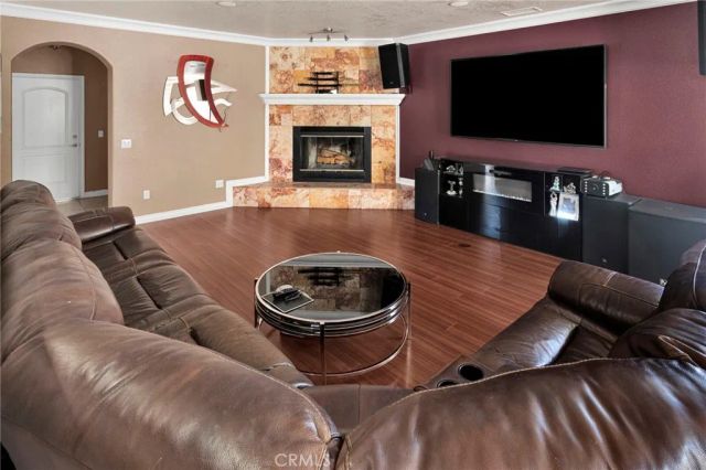 17715 Vista Point, Victorville, CA 92395