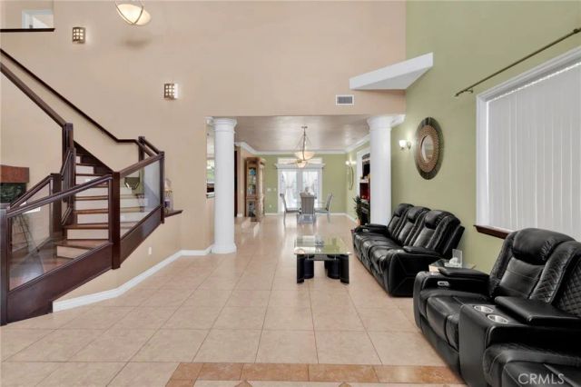 17715 Vista Point, Victorville, CA 92395