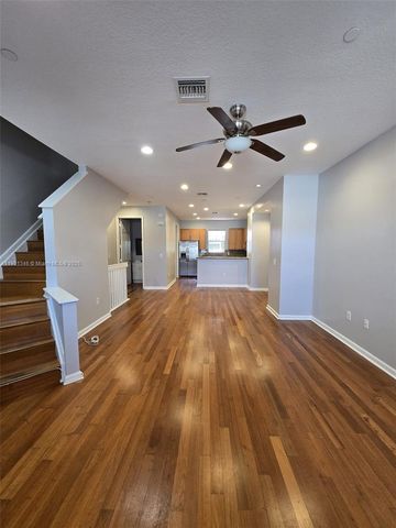 1033 NE 17th Way 1604, Fort Lauderdale, FL 33304