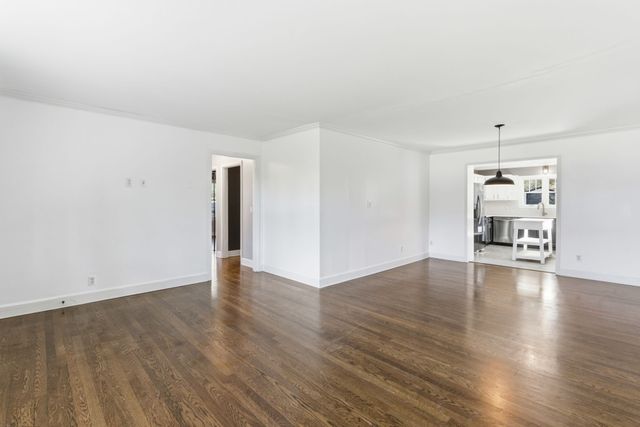 512 Bismark Dr, Nashville, TN 37210