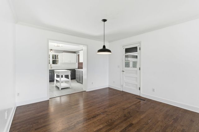 512 Bismark Dr, Nashville, TN 37210