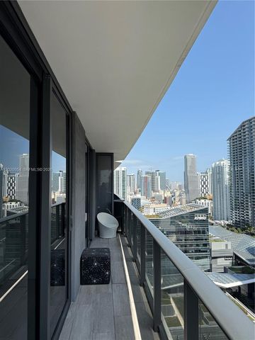 55 SW 9th St 2703, Miami, FL 33130