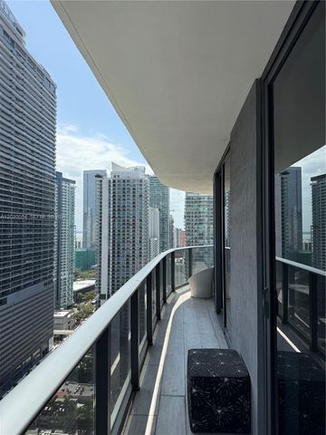 55 SW 9th St 2703, Miami, FL 33130
