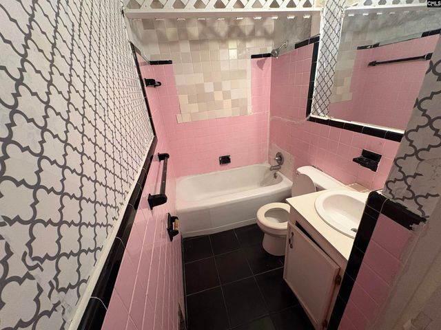 2419 Center Street, Columbia, SC 29204