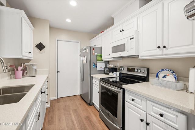 1191 Tivoli Lane 71, Simi Valley, CA 93065