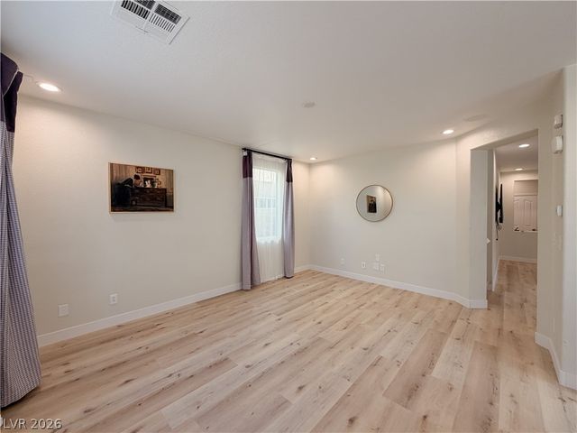 10150 Glen Aire Avenue, Las Vegas, NV 89148