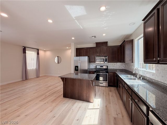 10150 Glen Aire Avenue, Las Vegas, NV 89148