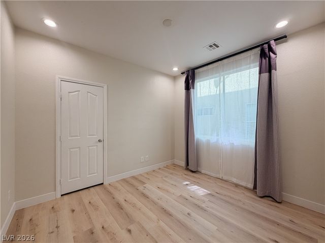 10150 Glen Aire Avenue, Las Vegas, NV 89148