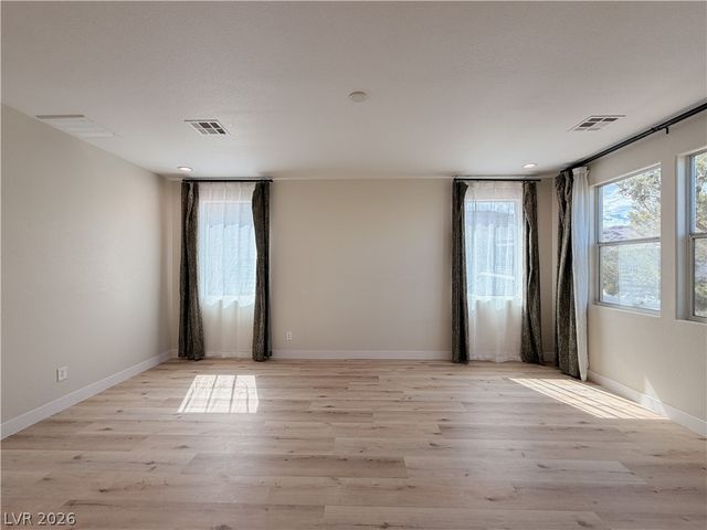 10150 Glen Aire Avenue, Las Vegas, NV 89148