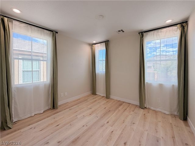 10150 Glen Aire Avenue, Las Vegas, NV 89148