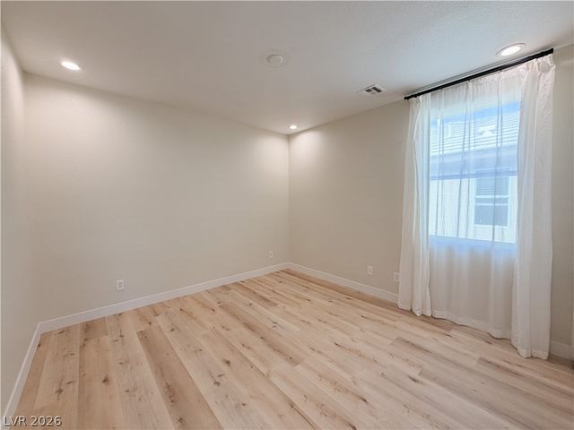 10150 Glen Aire Avenue, Las Vegas, NV 89148