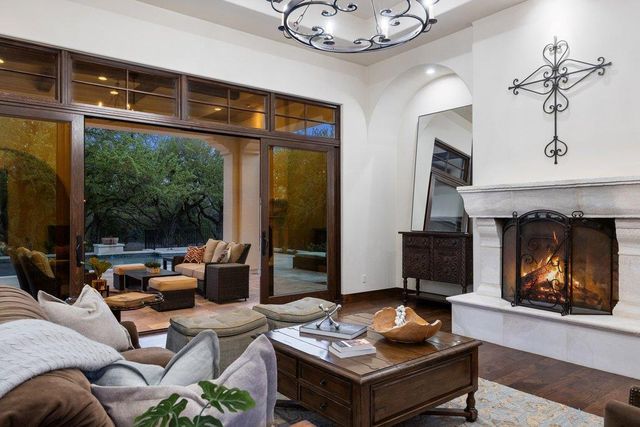 17113 Flagler DR, Austin, TX 78738