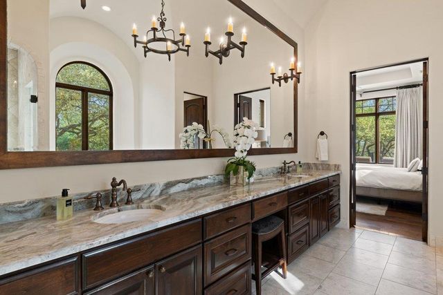 17113 Flagler DR, Austin, TX 78738