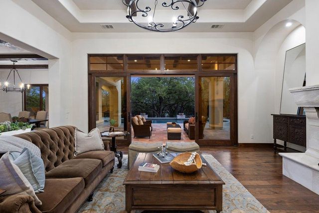 17113 Flagler DR, Austin, TX 78738