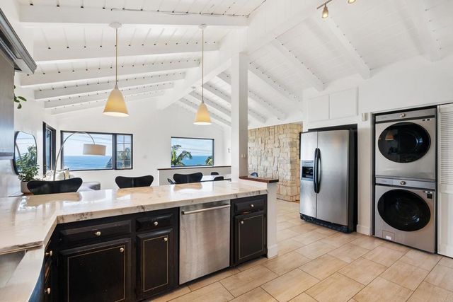 734 Stafford Place, San Diego, CA 92107