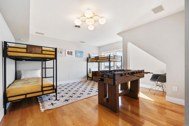 734 Stafford Place, San Diego, CA 92107