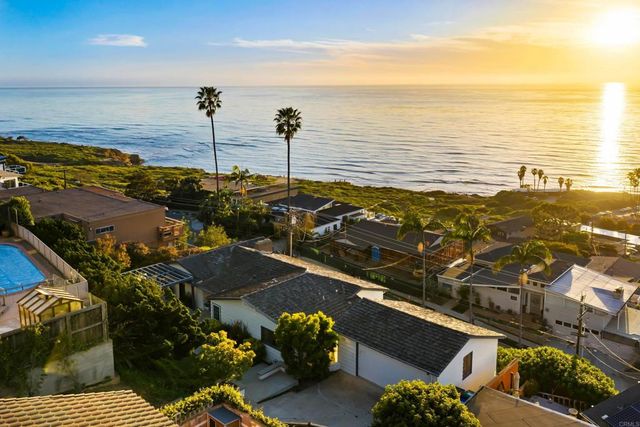 734 Stafford Place, San Diego, CA 92107