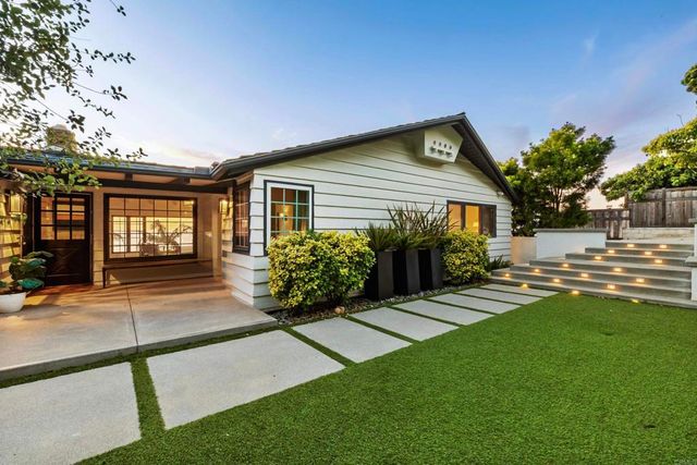 734 Stafford Place, San Diego, CA 92107